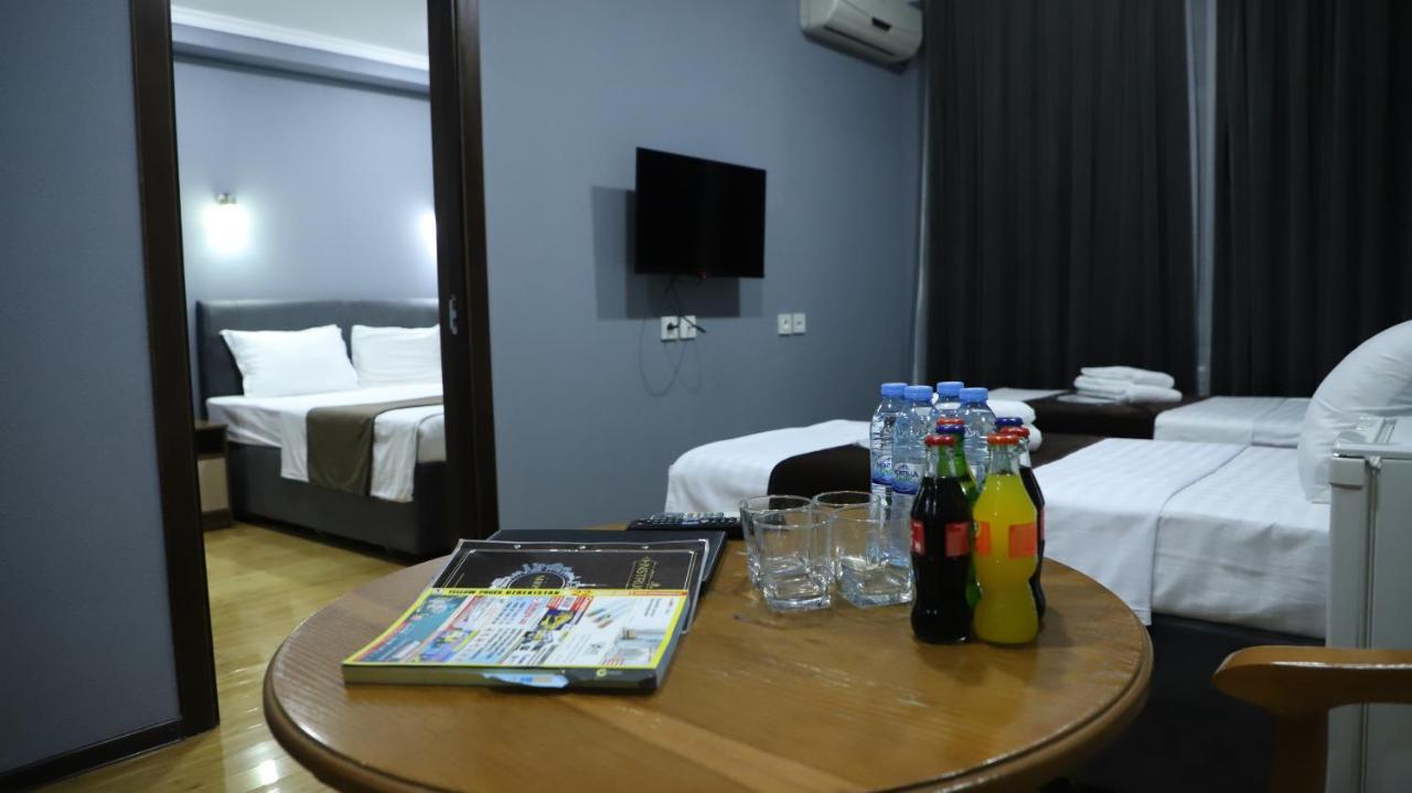 Grand Avenue Hotel ทาชเคนต์ ภายนอก รูปภาพ