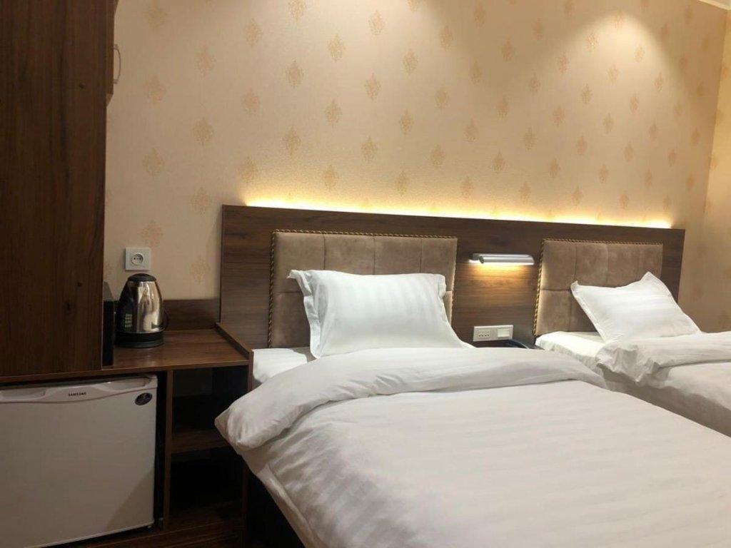 Grand Avenue Hotel ทาชเคนต์ ภายนอก รูปภาพ